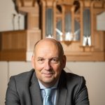 Evert van de Veen als organist 3