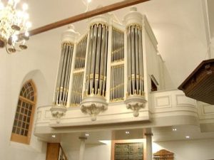 Orgelconcert op het Witte orgel met samenzang in Putten